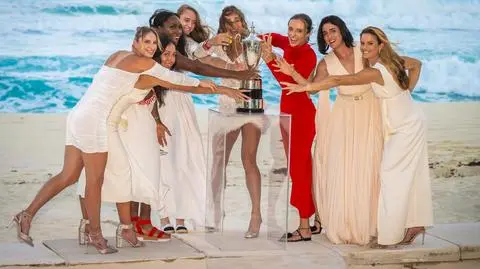 Jaką kreacją tym razem zaskoczy Świątek? Wiadomo, kiedy sesja przed WTA Finals 