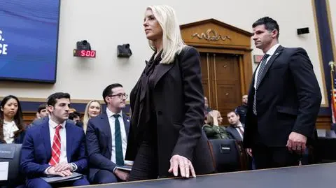 Ponad pięciogodzinne przesłuchanie Pam Bondi. Wypełnione krzykami i obelgami