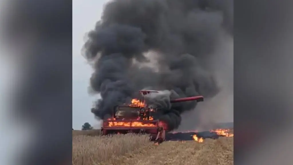 Pożar kombajnu w Strzałkowie