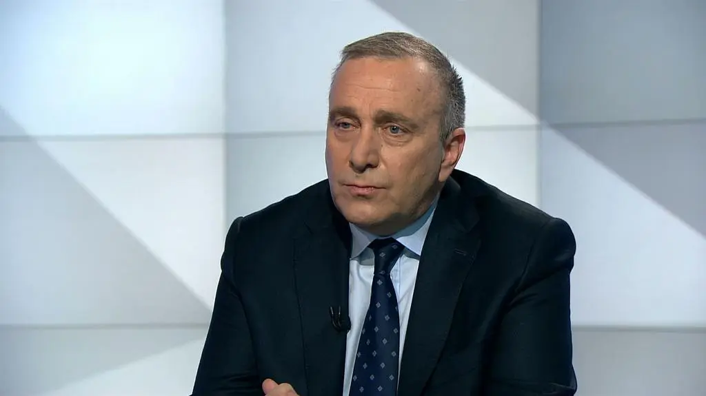 Schetyna: przedstawimy własny projekt polityki społecznej