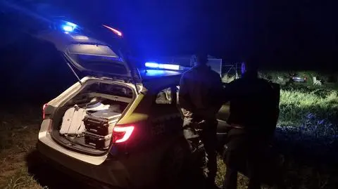 28-latek wjechał w pole kukurydzy