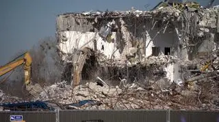 Galeria handlowa Malta w Poznaniu podczas rozbiórki, marzec 2025 r.