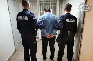 Do zdarzenia doszło w aptece w Łazach