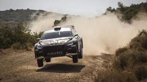 Emocje w Rajdzie Akropolu. Kajetanowicz w czołówce