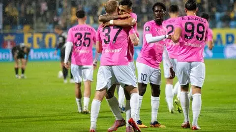 Niespodzianka w Gdyni. Arka pokonała wicelidera