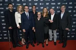 Twórcy "Franza Kafki" w Toronto. Od lewej: Jorgo Narjes, Alicja Jagodzińska, Marcin Wierzchosławski, Uwe Schott, Agnieszka Holland, Šárka Cimbálová, Mike Downey i Jeff Field