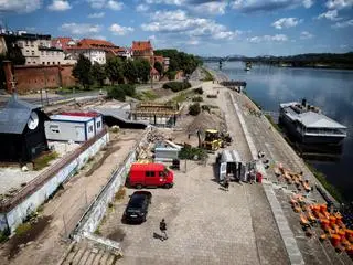 Toruń. Budowa pawilonów na Bulwarze Filadelfijskim została wstrzymana