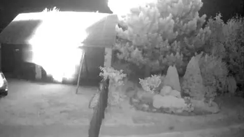 Zdjęcie z monitoringu z momentu nocnej eksplozji