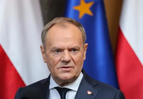 Donald Tusk o PiS. "Na odległość pachnie zdradą"