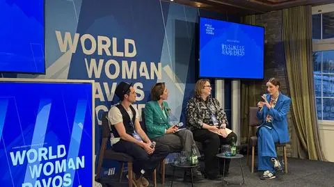 Panel na temat filantropii, zorganizowany w ramach World Woman Davos Agenda