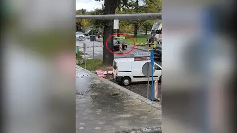 Samochód zablokował przejazd kolejowy