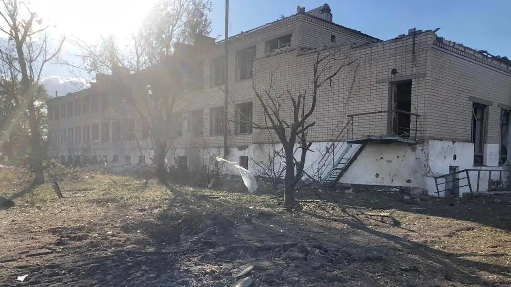 Wieś w obwodzie chersońskim po ostrzale sił rosyjskich 