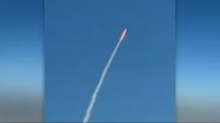 Start rakiety z pokładu odrzutowca. Zobacz nagranie