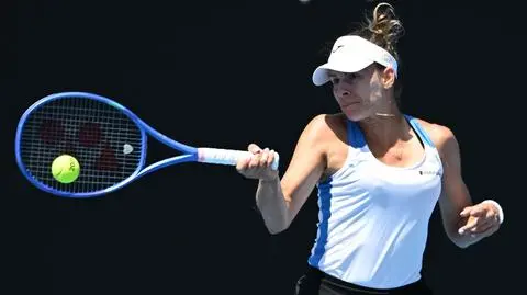 Kłopoty Linette. Gładka porażka przed Australian Open