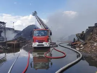 Płonące hałdy gaszono kilka dni