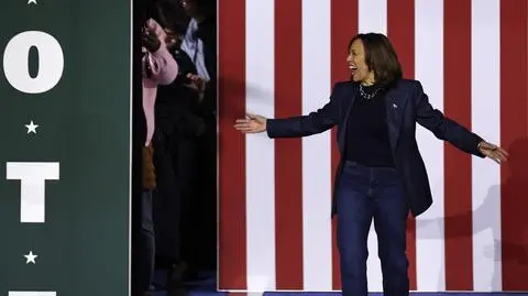 "Kariera, którą wybrała, nie była taka oczywista dla jej rodziców". Kamala Harris znów rozbije szklany sufit?