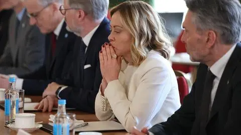 "Delikatna sytuacja". Zadanie specjalne Giorgii Meloni