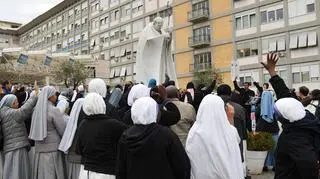 Papież zwrócił się do wiernych. "Przechodzę okres próby"