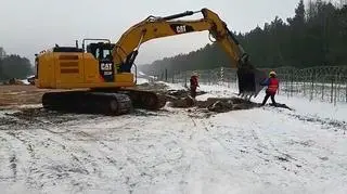 SG: ruszyła budowa zapory na granicy polsko-białoruskiej (materiał z 25.01.2022)