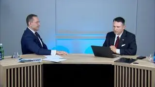Mentzen: ta historia się nie klei. Pyta Nawrockiego o kawalerkę. Transmisja w TVN24