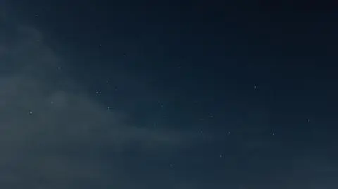 Noc niebo