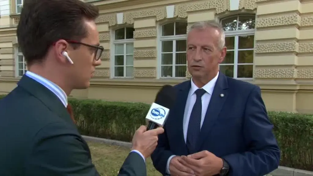 DOBRZYNSKI 