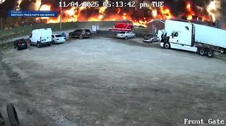 Kamera bezpieczeństwa serwisu samochodowego uchwyciła moment katastrofy samolotu firmy UPS