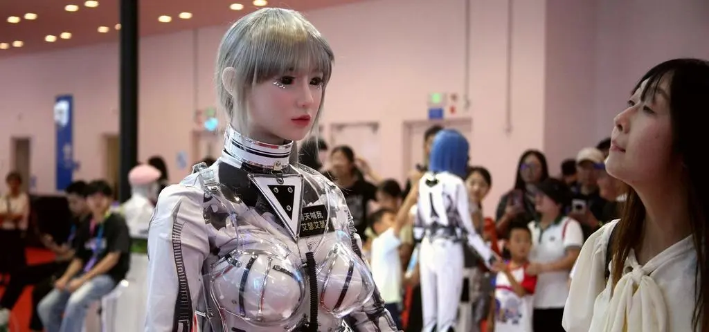 W Chinach "robot urodzi dziecko". Ile w tym prawdy, ile science fiction