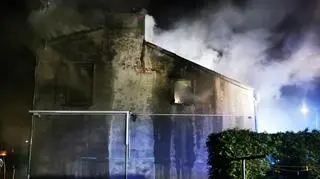 Pożar budynku wielorodzinnego w Pabianicach