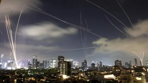 Izrael odpiera atak Iranu