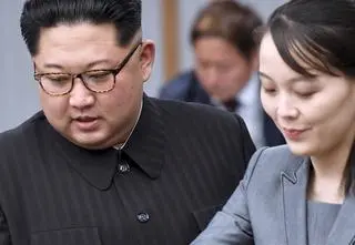 Siostra Kim Dzong Una rośnie w siłę. "Jedna z niewielu osób, którym może ufać"