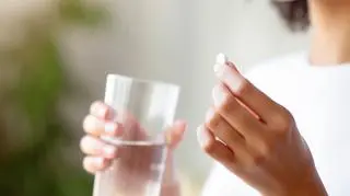 Czy mężczyzna może kupić tabletkę "dzień po"? Eksperci wyjaśniają