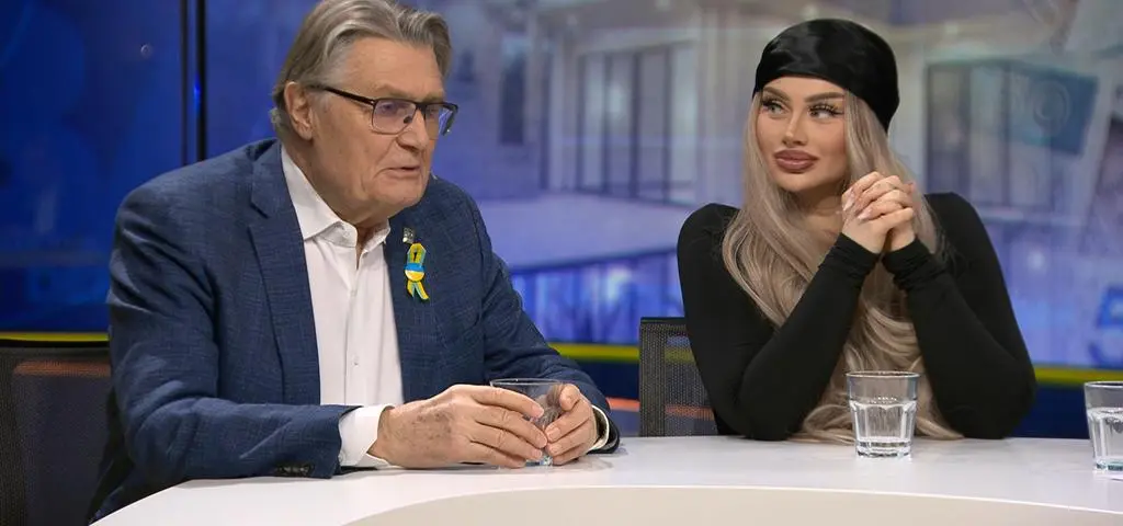 Ile trzeba zarabiać, by godnie żyć? I czy w internecie łatwo stać się milionerem?