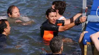 Anne Hidalgo wykąpała się w Sekwanie