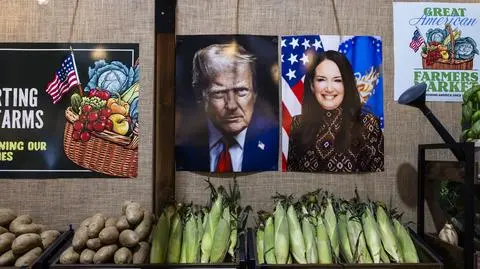 Plakat z Donaldem Trumpem