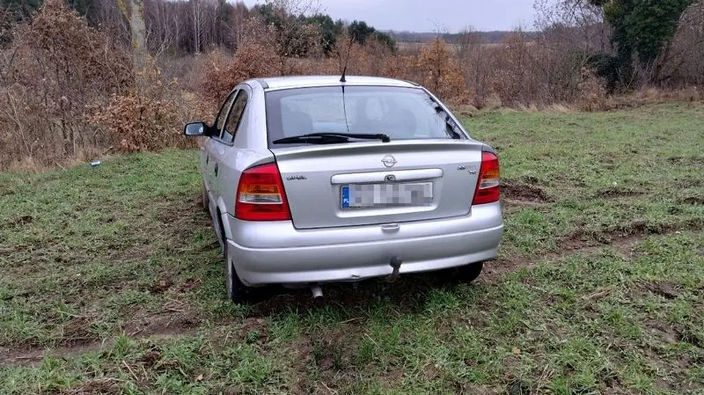 Mężczyzna pozostawił auto i wrócił do domu