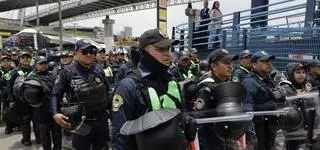 Gangi, kartele, handlarze ludźmi. I sto tysięcy policjantów, by odbył się mundial