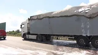 Pożar naczepy z elektroodpadami na A1