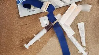 Grupa przestępcza z lekarzem sprzedawała opoidy