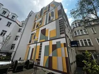 Mural na dziedzińcu