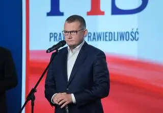 Nawrocki powoła swoich współpracowników. Lista ministrów