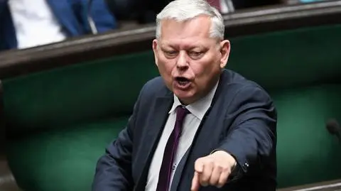 Koniec stowarzyszeń w PiS. "Suski tak się cieszył"