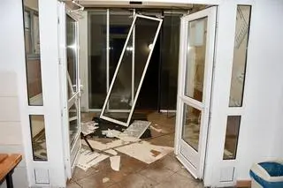 Agresywny mężczyzna zdemolował szpital