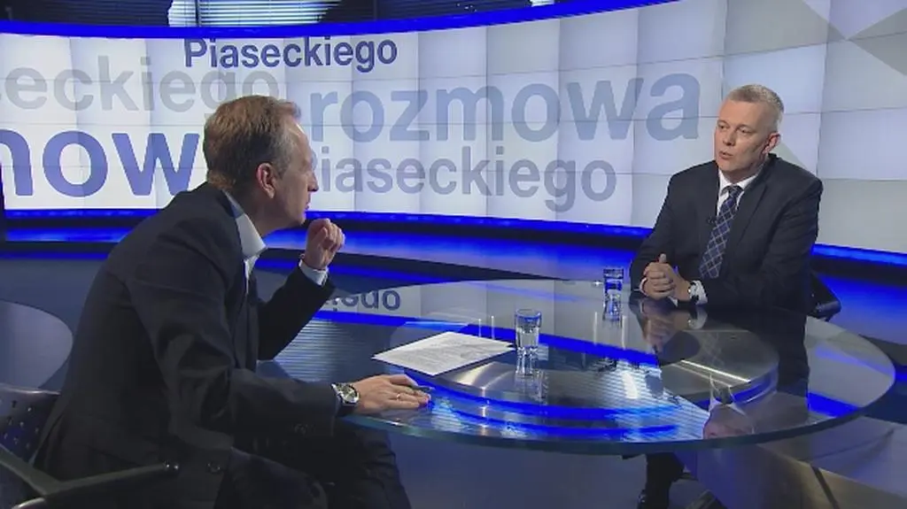 Siemoniak: jeśli mamy szefa, powinniśmy być do końca lojalni wobec niego