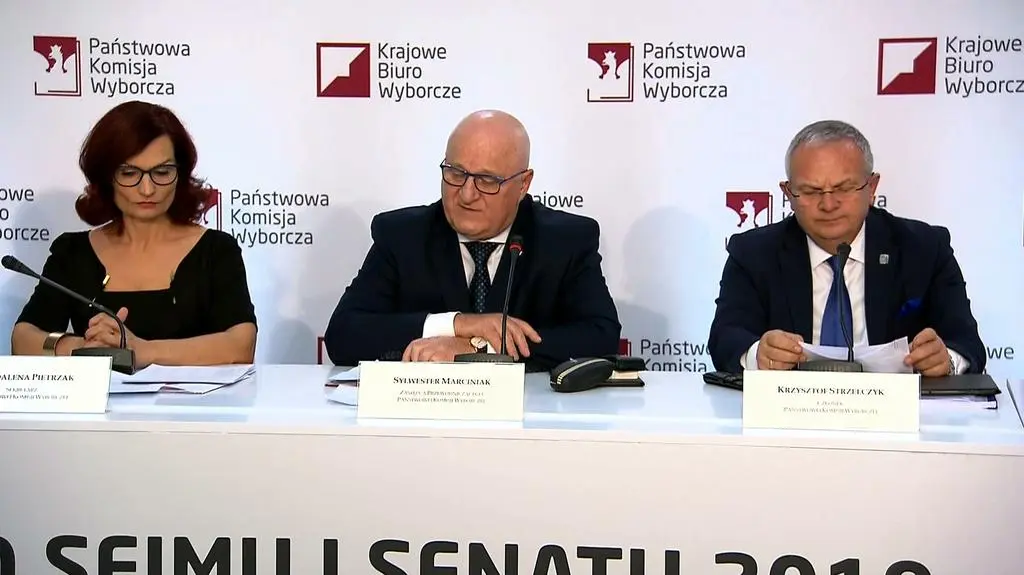 Co z kartami bez stempla? PKW tłumaczy