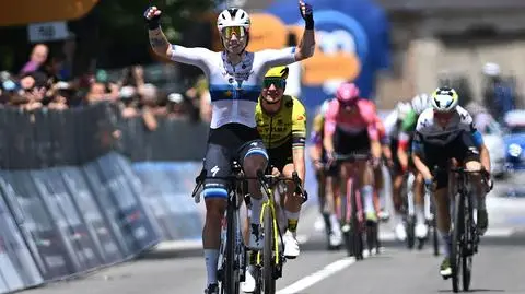 Piąty etap Giro dla Wiebes. Reusser utrzymała prowadzenie