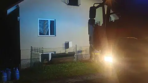 Uratowany mężczyzna trafił pod opiekę lekarzy