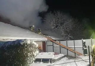 Po północy zapalił się dom, mężczyzna nie żyje