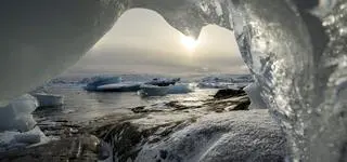 "Świetny strategiczny zakup". Kupił globus, żeby zobaczyć, gdzie jest Grenlandia