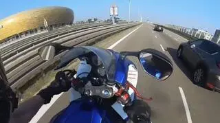 "Jest jak pocisk, pytanie, kogo trafi"
